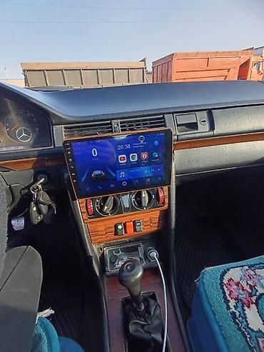 под выкуп электромобиль: Mercedes-Benz E-Class: 1991 г., 2.3 л, Механика, Газ, Седан — 5