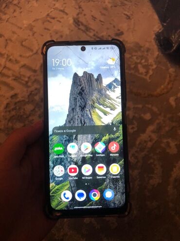 для ремонта телефон: Poco F3, Б/у, 128 ГБ, цвет - Черный, 2 SIM, eSIM
