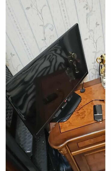 lg ld340 lcd tv: İşlənmiş Televizor LG 24" Ünvandan götürmə