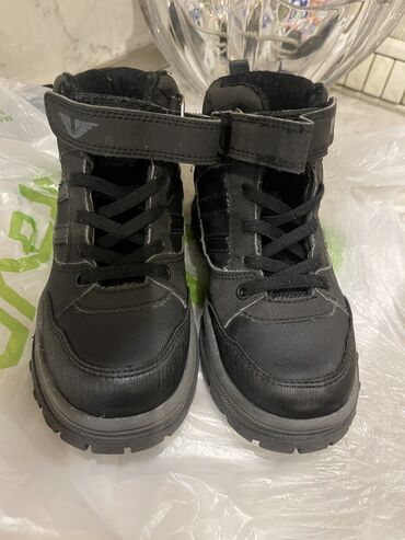 Uşaq ayaqqabıları: 31 razmer,botinki,yaxshi veziyyetde -da lalafo.az — 6 Uşaq ayaqqabıları: 31 razmer,botinki,yaxshi veziyyetde — 6