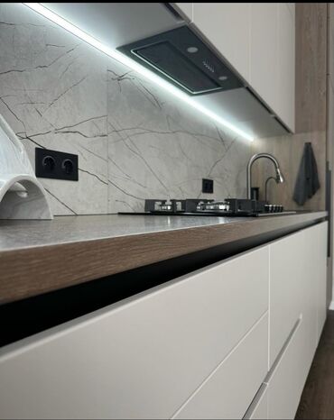 Mətbəx mebeli: Mətbəx dəsti müasir dizaynı ilə funksionallığı və estetik görünüşü -da lalafo.az — 2 Mətbəx mebeli: Mətbəx dəsti müasir dizaynı ilə funksionallığı və estetik görünüşü — 2