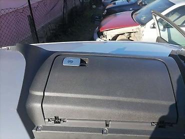 presa za nitne: DELOVI ZA VOLKSWAGEN GOLF 5 | Delovi golf 5 — 5