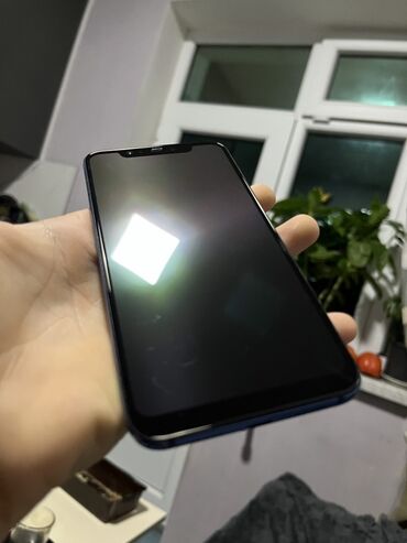 Xiaomi: Xiaomi Mi 8, 64 GB, rəng - Mavi, 
 Barmaq izi — 3