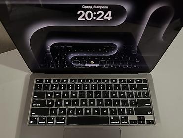 surface studio: Apple MacBook Air 13" (серия на фото), цвет Space Gray. Компактный и — 2