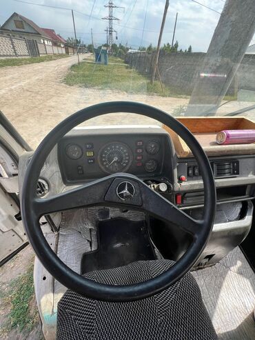 Mercedes-Benz: Mercedes-Benz Спринтер: 1991 г., 3 л, Механика, Дизель, Фургон
