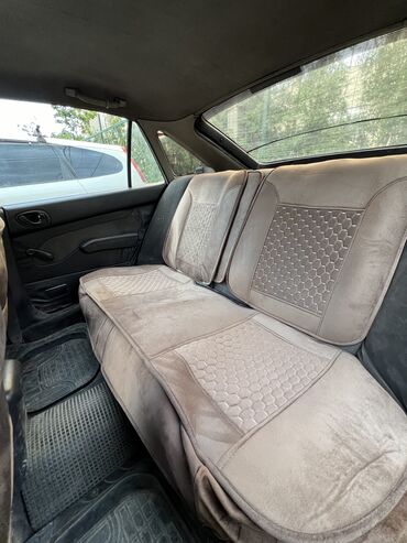 Чехлы и накидки на сиденья: Чехлы Universal Poliki — 17