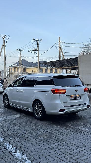 Kia: Kia Carnival: 2020 г., 2.2 л, Дизель — 6