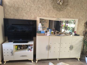 стульчик и кресло кочалка для кормления: Qonaq otağı üçün, İşlənmiş, 6 stul