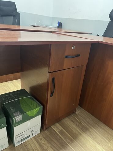 строительные инструменты куплю: Парта, Б/у, Одноместная, Для девочки, Для мальчика, Взрослая