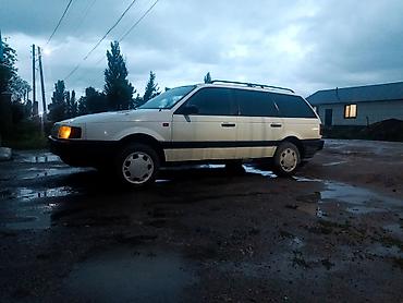 Volkswagen: Volkswagen Passat Variant: 1993 г., 1.8 л, Кол менен иштөөчү, Бензин, Универсал — 1