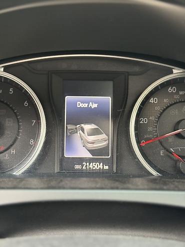 армения номер: Toyota Camry: 2017 г., 2.5 л, Автомат, Бензин, Седан — 9