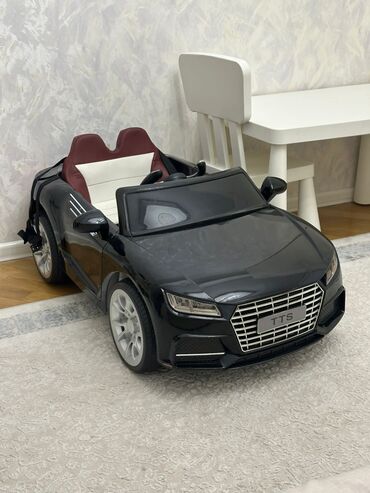 Uşaq üçün elektrik maşınları: RumTeze kimidir satlr 150₼. Az istifade olunub. Unvan 28may &Rumi