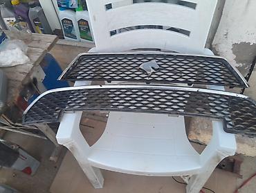 Məhsul: Avtomobil üçün ön radiator barmaqlığı (set) Təsvir: - Şəbəkə