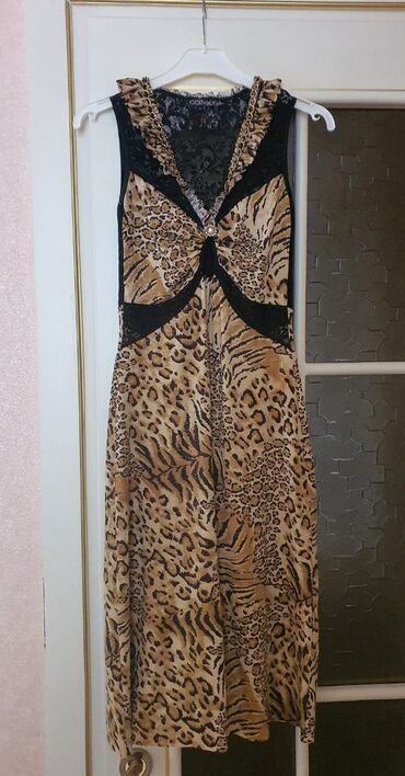 tibbi geyimler baki: Коктейльное платье, Миди, M (EU 38)