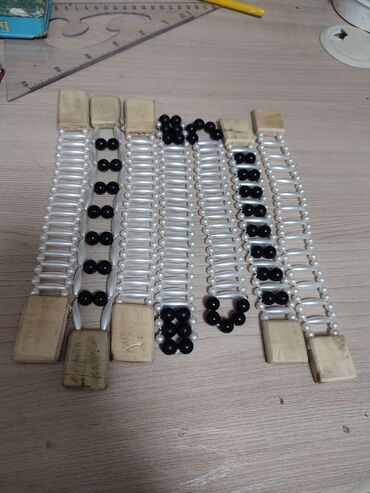 свадебные платья в бишкеке цены: Браслеты ручной работы с деревянными пластинами и бусинами. -