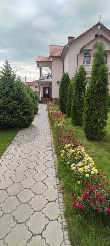 киргизия дом: 260 м², 5 комнат, Подвал, погреб