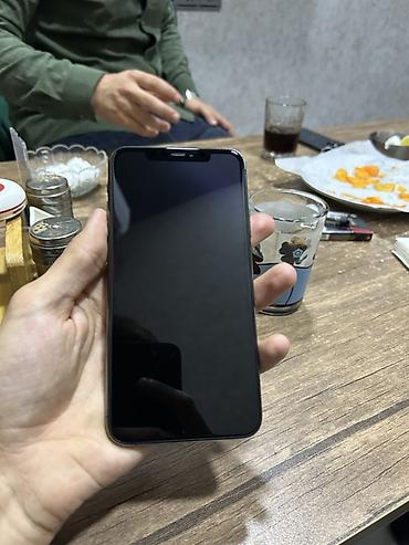 2 ci el iphone 11 pro max: IPhone 11 Pro Max, 256 GB, Space Gray — 1