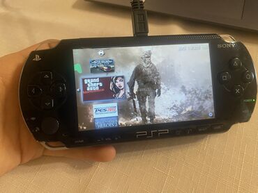 сколько стоит sony playstation 3: Psp 1004 heç bir problem yoxdur sadəcə üst ekranda balaca cat var oda