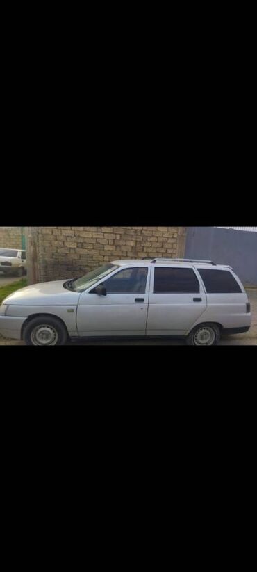 VAZ (LADA) 2110: 1.5 l | 2000 il 18000 km Universal