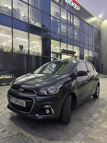 Chevrolet Spark: 2018 г., 1 л, Вариатор, Бензин, Хэтчбэк at lalafo.kg Chevrolet Spark: 2018 г., 1 л, Вариатор, Бензин, Хэтчбэк