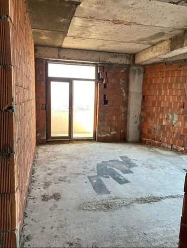 Yeni tikili: Bakıxanov Razinde TERRAS park yaşayış kompleksi 24/18 i 275 kv, 4 — 7