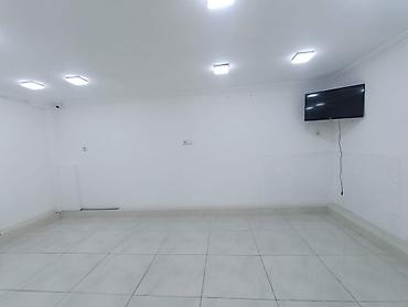 Kommersiya daşınmaz əmlakı: 🏢 MEDERA Hospitalın qarşısında Kommersiya Obyekti İcarəyə Verilir! 📍 — 8