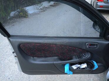 Toyota: Toyota Corolla: 1.4 l. | 2002 έ. Χάτσμπακ — 6