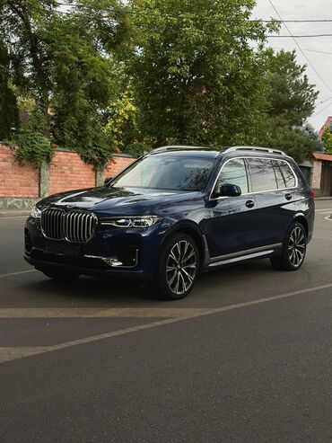 купить прицеп бу на легковой автомобиль: BMW X7: 2022 г., 3 л, Автоматические, Бензин, Кроссовер