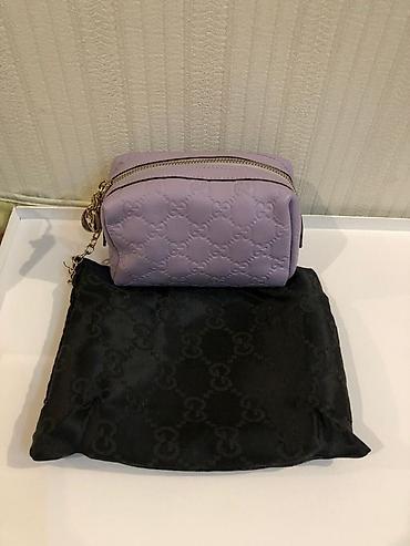 koja pencek: Gucci büzməli loqolu kosmetik çanta - Rəng: bənövşəyi/lilac - — 1