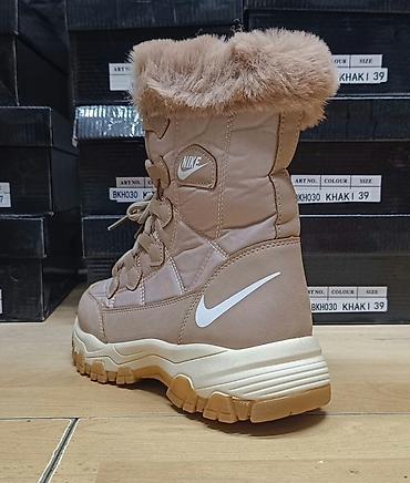 solo čizme: Nike Čizme 
36 do 41, 
cena 3800dinara
PS✨ — 3