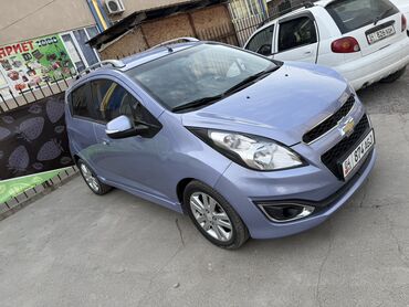 Chevrolet: Chevrolet Spark: 2014 г., 1 л, Автомат, Бензин, Хэтчбэк