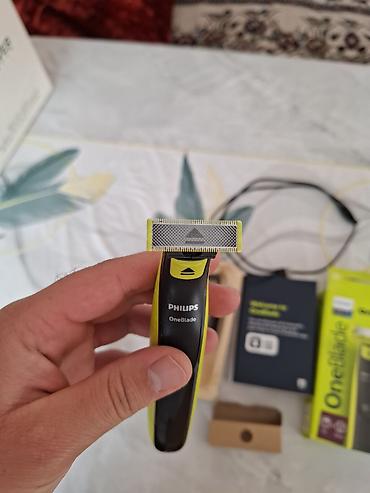 samsung s3550 shark slider: Philips OneBlade ülgüc və trimmer dəsti Xüsusiyyətlər: - Model — 5