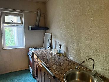 Продажа коттеджей и домов: Продаю дом в районе Киркомстроме. Участок 5.5 соток, улица — 24