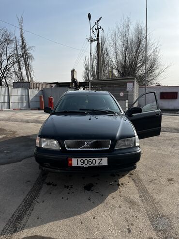 Volvo: Volvo S40: 1999 г., 1.8 л, Автомат, Бензин, Седан