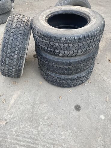 шины на делика: Комплект зимних шин LT275/70R18 - Размер: LT275/70R18 - Тип: зимние