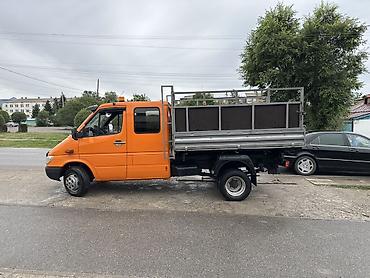 фонари освещения: Mercedes-Benz Sprinter двойная кабина с самосвальной платформой — 2