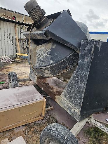 payat aparati: Beton və daş emalı avadanlıqları paketi Tərkib: - Benzin mühərrikli — 4