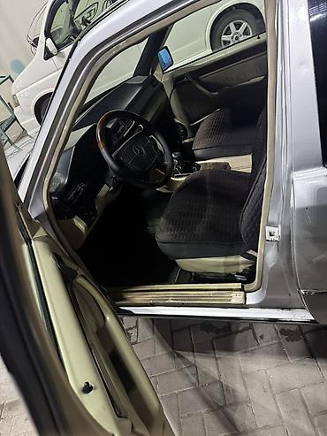 меерс 124: Mercedes-Benz W124: 1994 г., 3.2 л, Механика, Бензин, Седан — 10