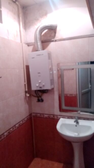 Uzunmüddətli kirayə mənzillər: Uzun müddətli kirayə verilir 2 otaqlı mənzil – geniş zal, yataq otağı — 6