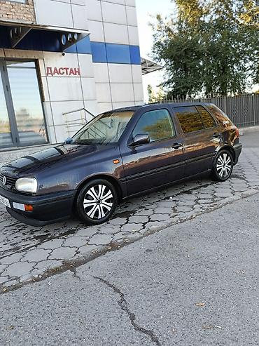 Volkswagen: Volkswagen Golf: 1993 г., 1.6 л, Механика, Бензин, Хэтчбэк — 3