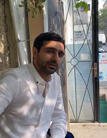 iş axtarlram: Salam iş axtarıram günlük 40 50 arasi baxir işə elaqə nömre 0997116071