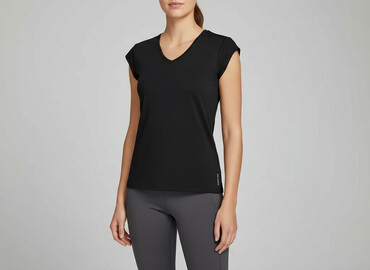 qumru t shirty: Футболка жіноча, розмір S