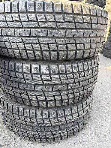 Шины: Шины 215 / 50 / R 17, Зима, Б/у, Комплект, Легковые, Япония, Yokohama — 2