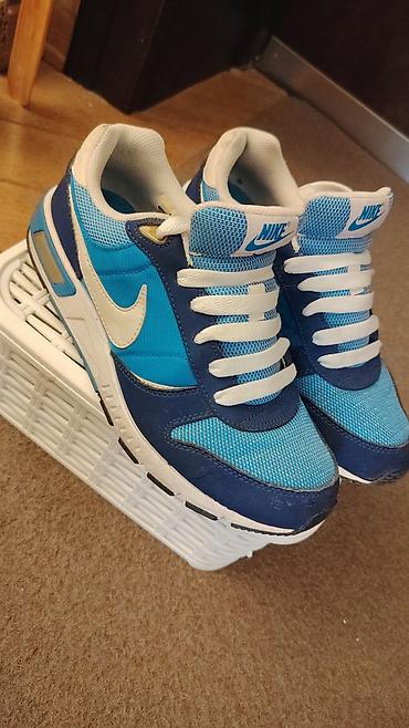 Kişi ayaqqabıları: Nike kişi idman ayaqqabısı – orijinaldır 
39 razmer — 2