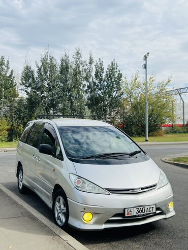 Toyota: Toyota Estima: 2002 г., 3 л, Автомат, Газ, Минивэн