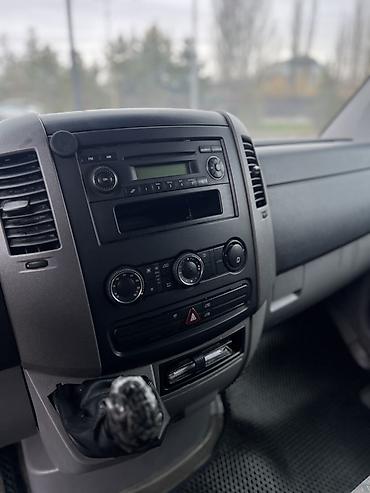 01 ваз: Volkswagen Crafter: 2009 г., 2.5 л, Механика, Дизель, Фургон — 9