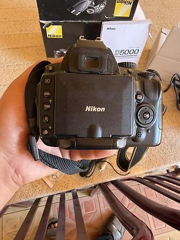 16 pro kabro: Nikon D5000 DSLR fotoaparat dəsti Xüsusiyyətlər: - 12.3 MP DX-format — 3