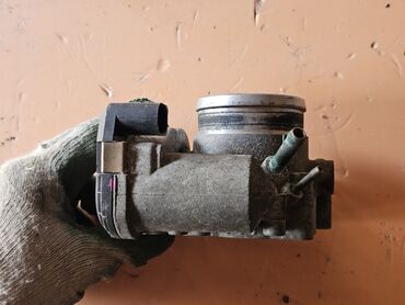 Дроссельные заслонки: Дроссельная заслонка Volkswagen 1999 г., Б/у, Оригинал, Германия — 8