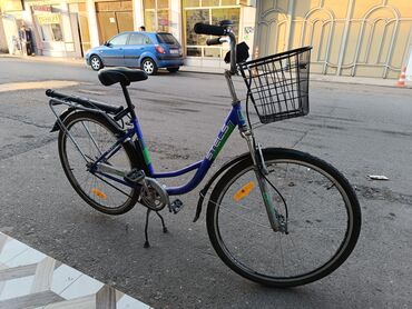 трехколесный велосипед для взрослых бишкек: İşlənmiş Şəhər velosipedi Stels, 28", sürətlərin sayı: 1, Rayonlara çatdırılma, Ünvandan götürmə, Pulsuz çatdırılma