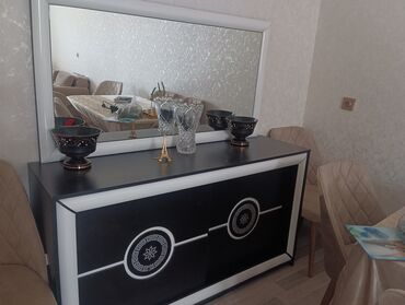 islemis qaplar: Б/у, Сервант at lalafo.az islemis qaplar: Б/у, Сервант